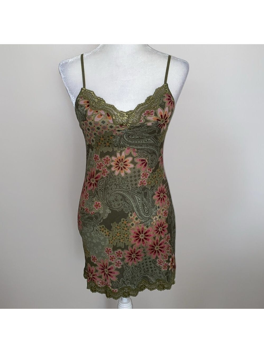 Victoria’s Secret Y2K vintage olive green slip & panty set - Picture 9 of 12